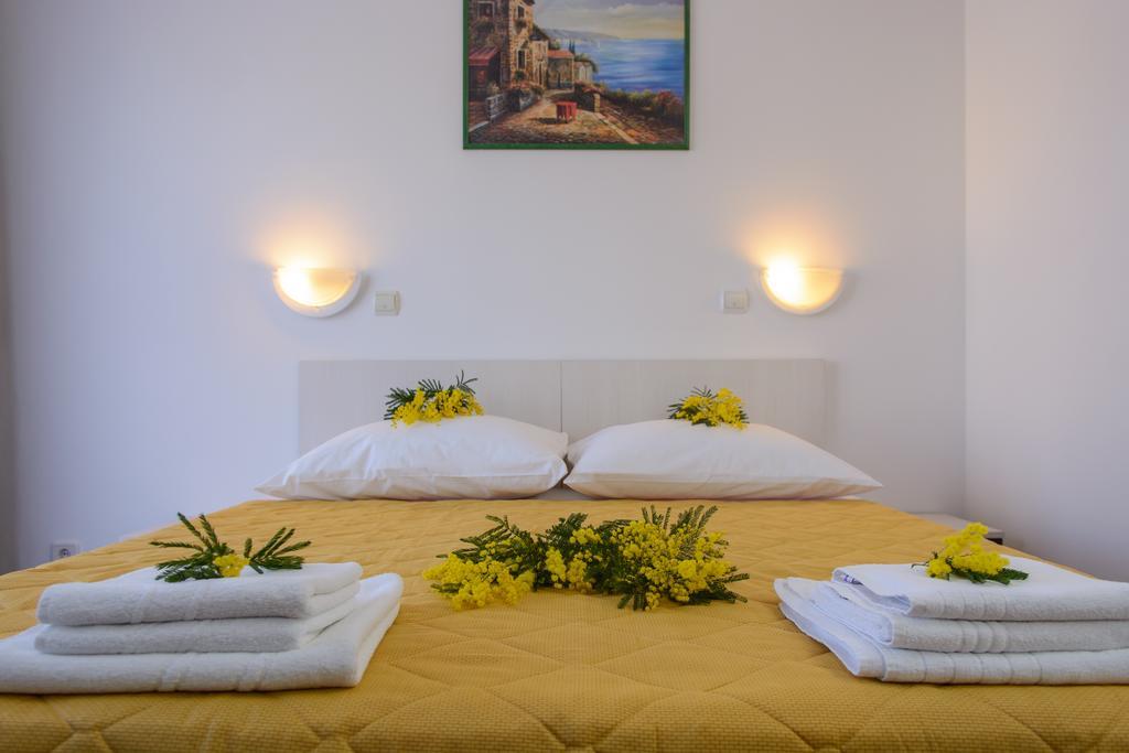 Apartments Mijo Trogir Cameră foto