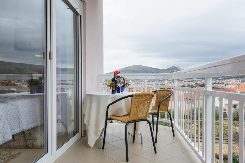 Apartments Mijo Trogir Cameră foto