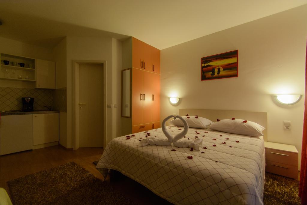Apartments Mijo Trogir Cameră foto