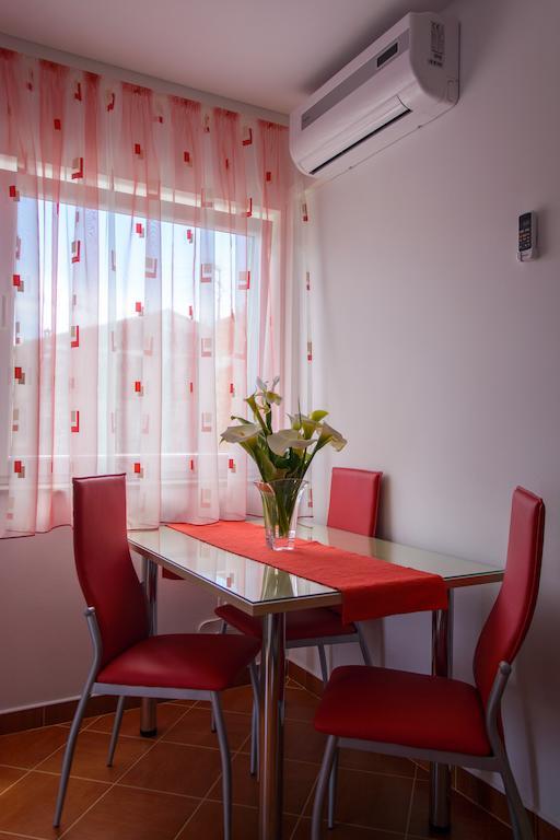 Apartments Mijo Trogir Cameră foto