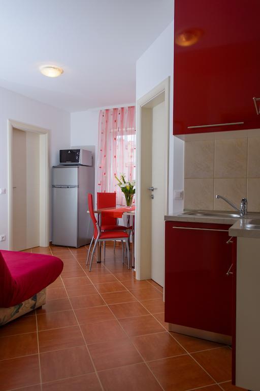 Apartments Mijo Trogir Cameră foto