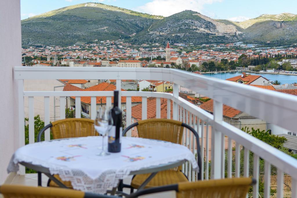 Apartments Mijo Trogir Cameră foto