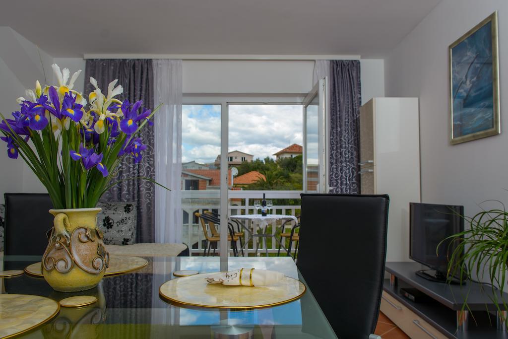 Apartments Mijo Trogir Cameră foto